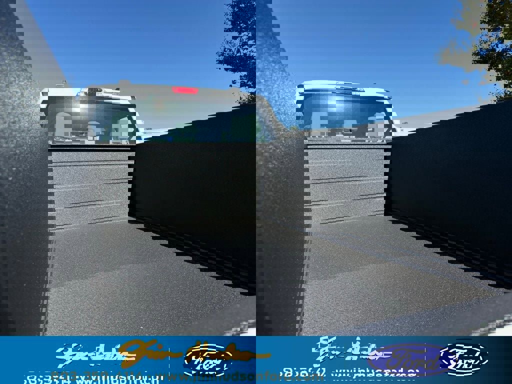 New 2026 Ford F250 XL w/ XL Chrome Package image 6