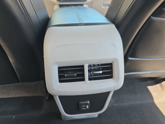 Used 2019 GMC Terrain SLT FWD image 16
