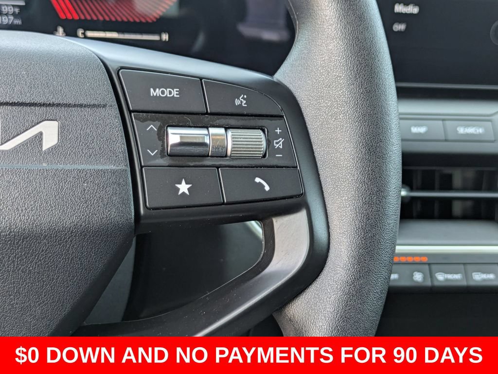 Used 2025 Kia K4 FWD image 20