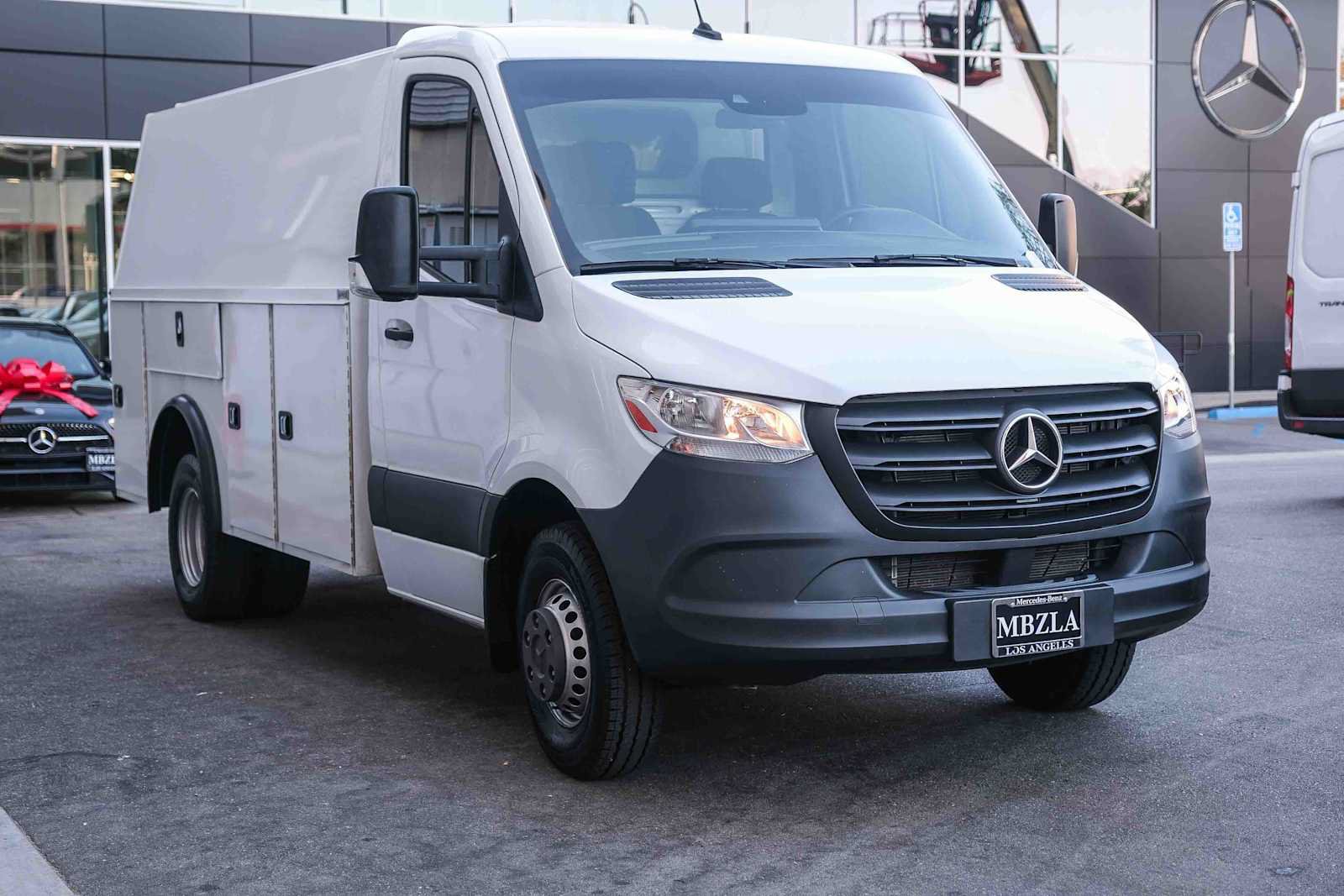 Used 2023 Mercedes-Benz Sprinter 3500 w/ Acoustic Package image 3