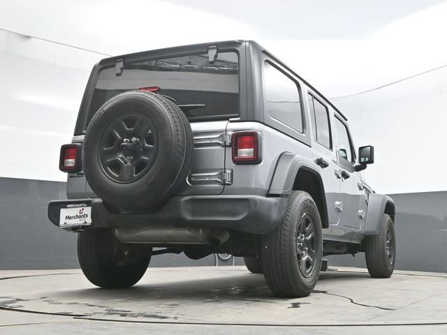Used 2018 Jeep Wrangler Unlimited Sport AWD/4WD image 35