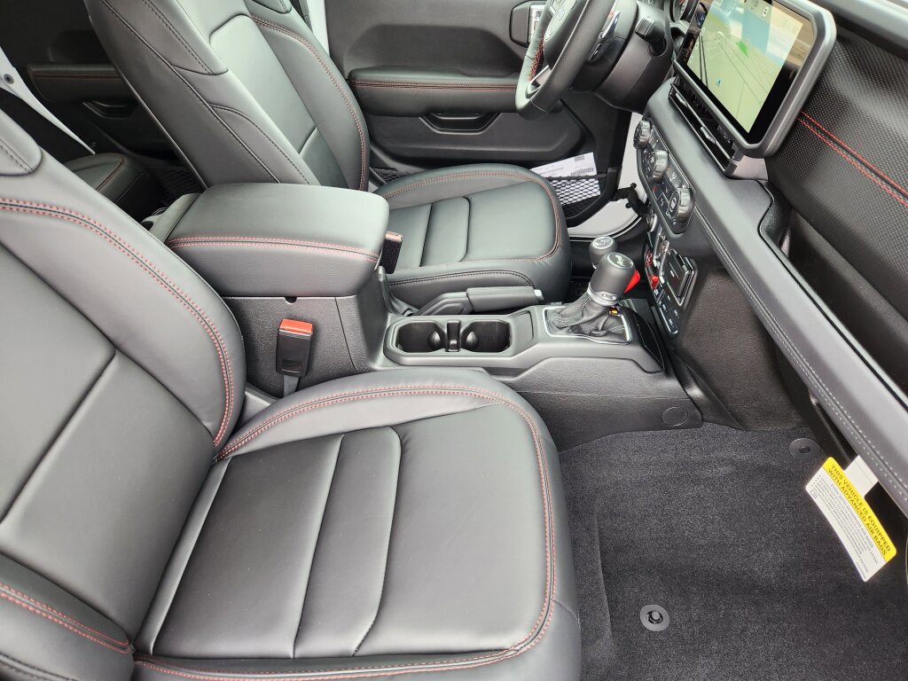 New 2026 Jeep Wrangler Moab image 13