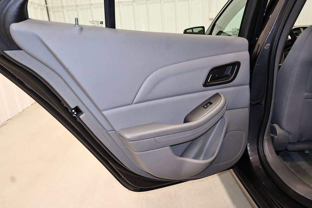 Used 2013 Chevrolet Malibu LS w/ Protection Package image 14