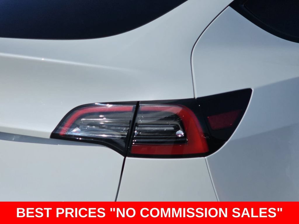 Used 2022 Tesla Model Y Performance AWD/4WD image 41