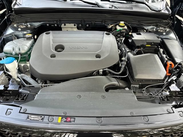 New 2026 Volvo XC40 B5 Ultra w/ Climate Package AWD/4WD image 19