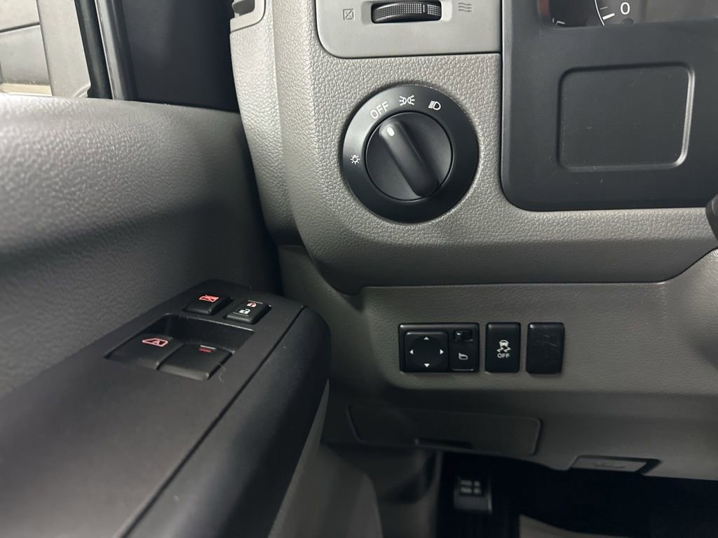 Used 2015 Nissan NV 1500 SV w/ Technology Package image 31