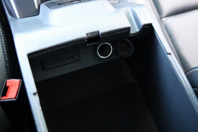 Used 2025 Ford Bronco Outer Banks image 25