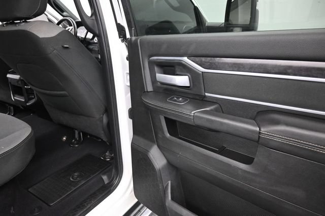 Used 2024 RAM 2500 Big Horn w/ Off Road Package AWD/4WD image 18