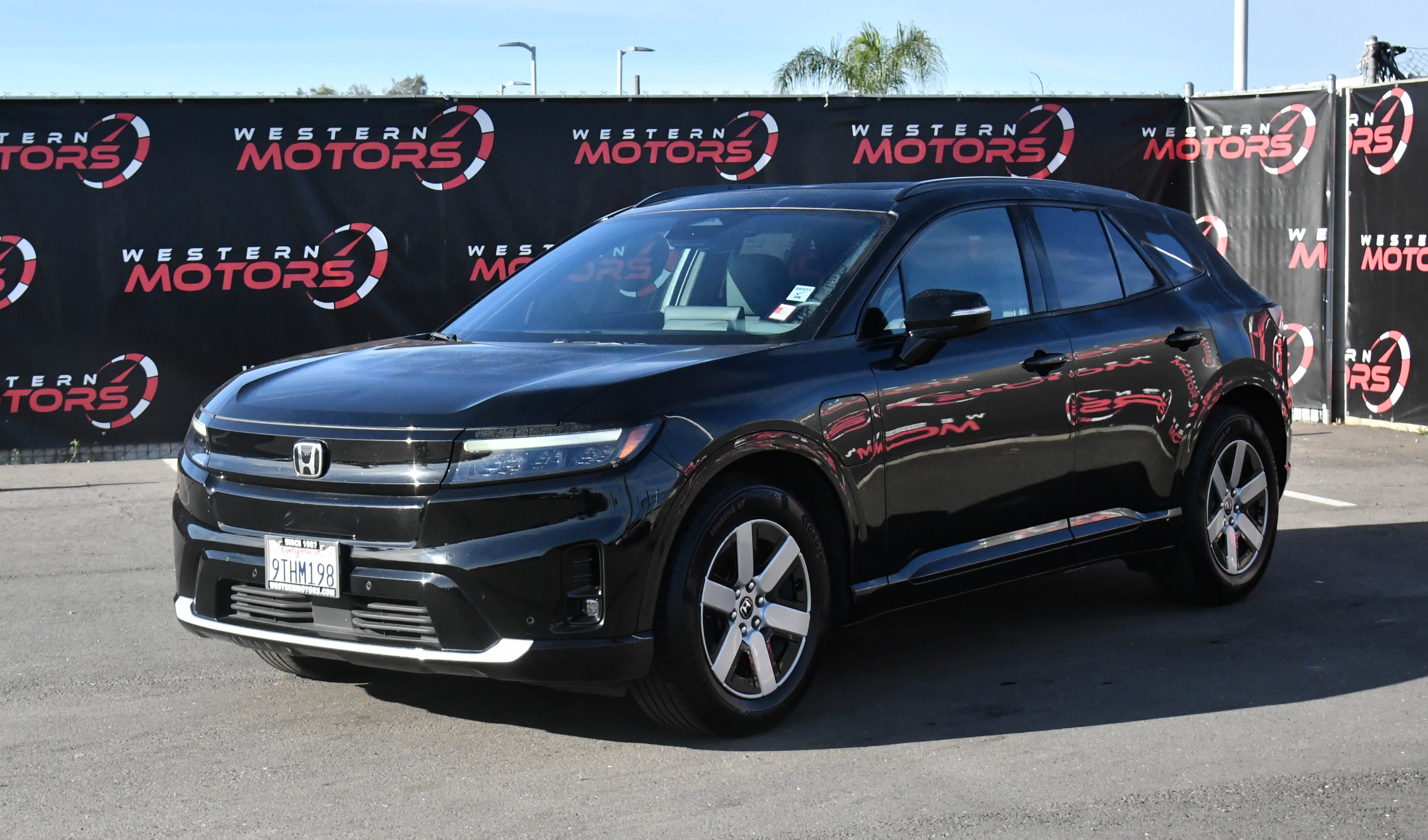 Used 2024 Honda Prologue Touring image 3