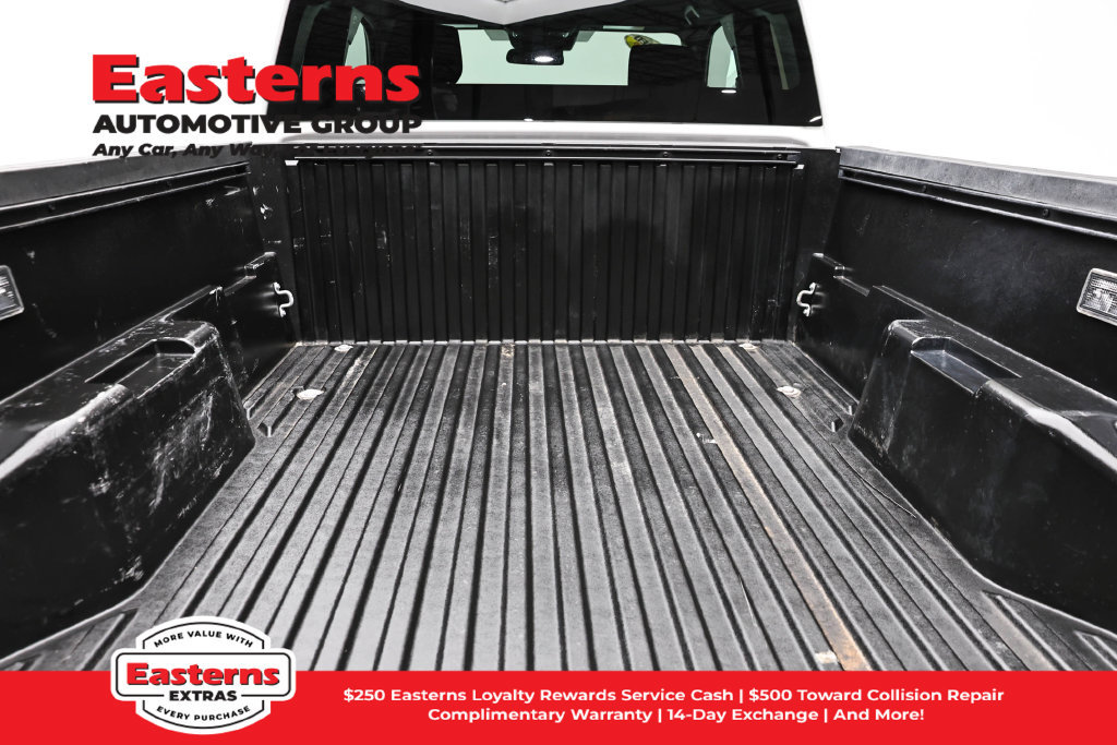 Used 2025 Toyota Tacoma SR RWD image 10