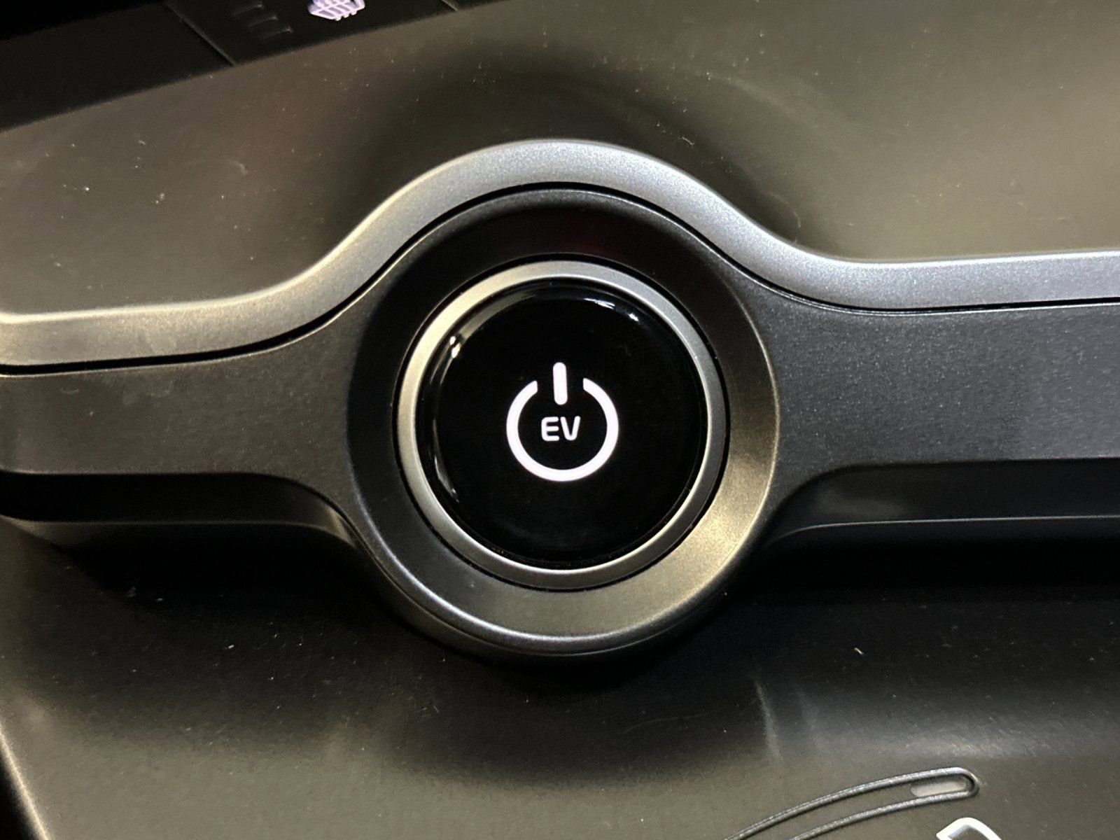 Used 2024 Kia EV6 Light image 30