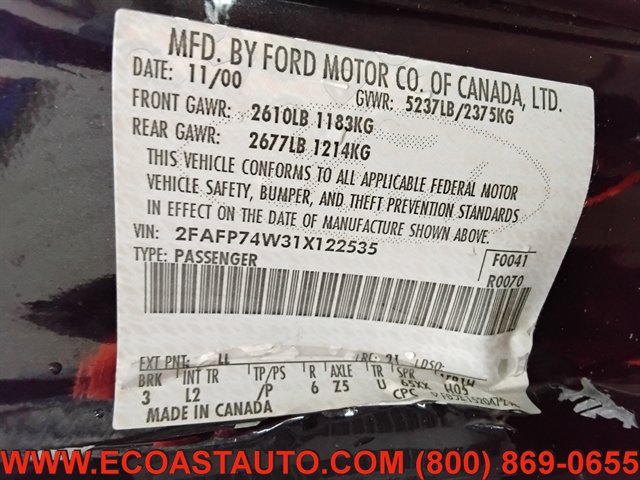 Used 2001 Ford Crown Victoria LX RWD image 17