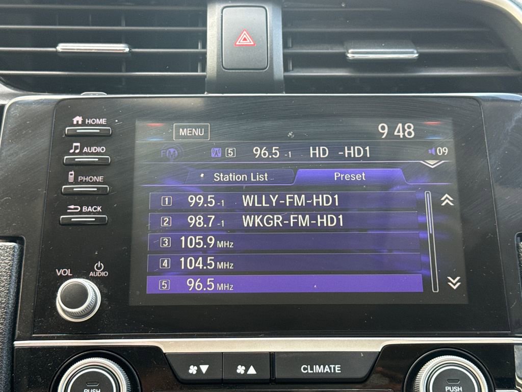 Used 2020 Honda Civic EX image 25