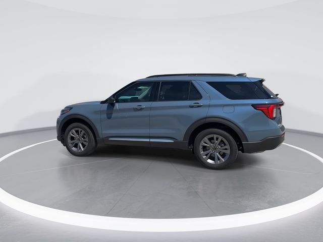 Used 2025 Ford Explorer Active w/ Active Comfort Package AWD/4WD image 5