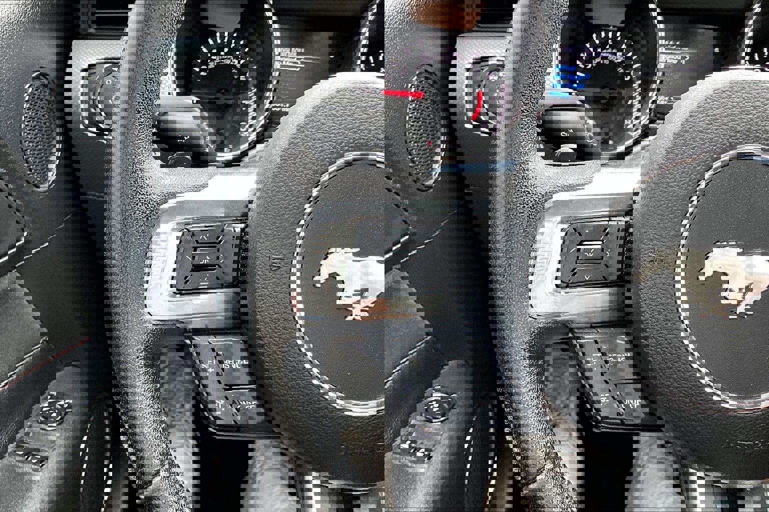 Used 2016 Ford Mustang GT Premium RWD image 22