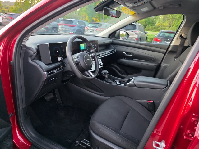 Used 2025 Hyundai Tucson SEL AWD/4WD image 15