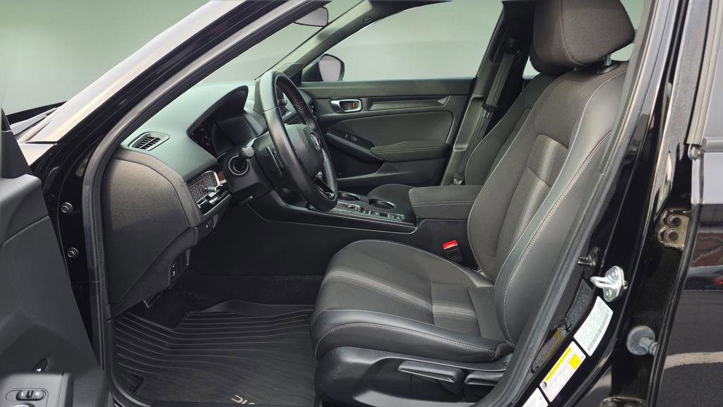 Used 2023 Honda Civic Sport image 10