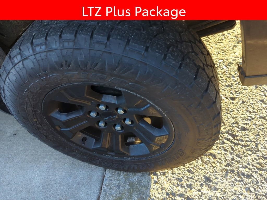 Used 2017 Chevrolet Silverado 1500 LTZ Z71 w/ LTZ Plus Package image 5