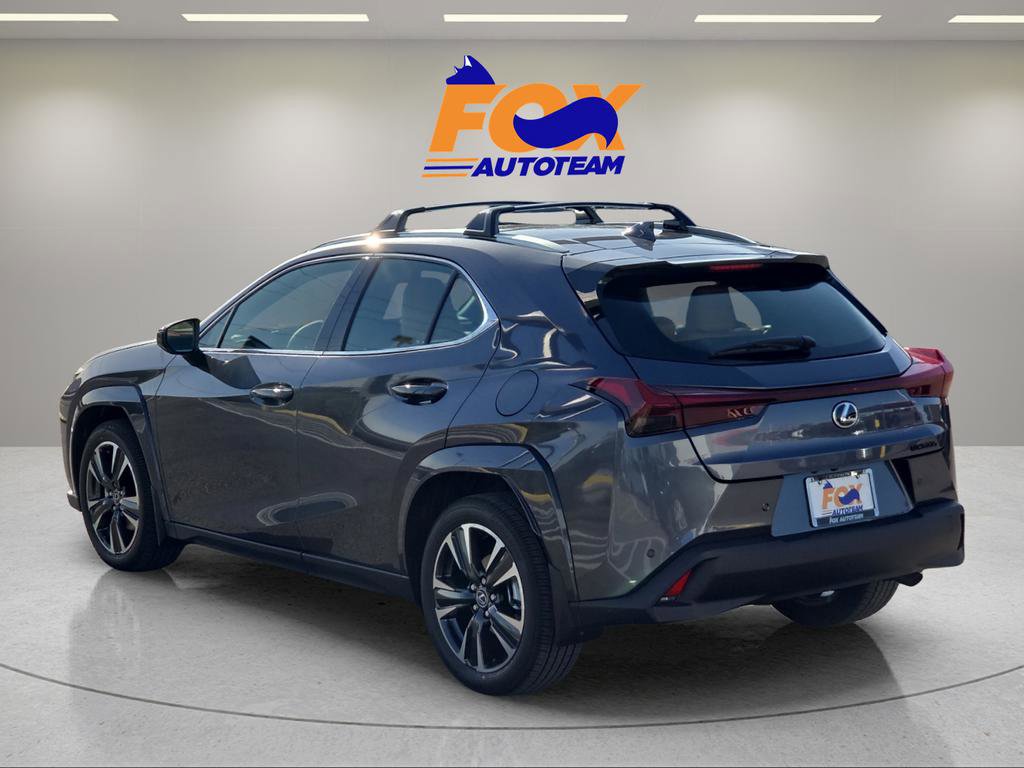 New 2026 Lexus UX 300h FWD image 3