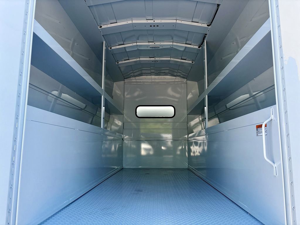 Used 2023 Mercedes-Benz Sprinter 3500 w/ Acoustic Package image 11