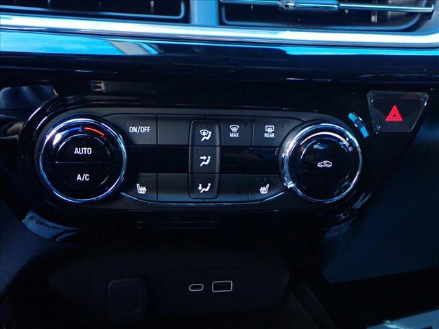 New 2025 Chevrolet Trax RS w/ Driver Confidence Package image 18