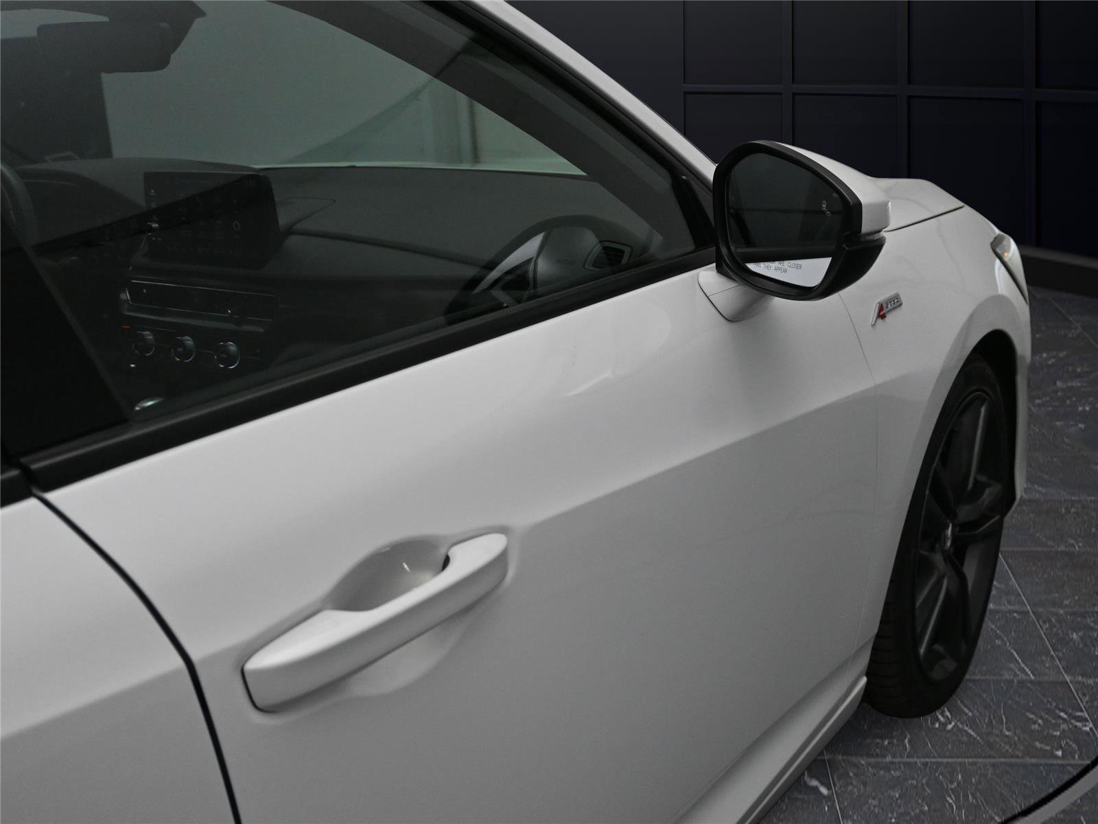 Used 2024 Acura Integra A-Spec image 16