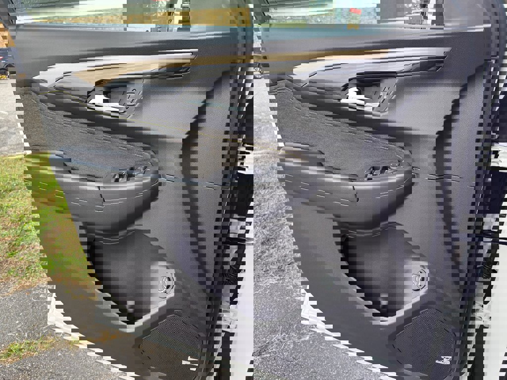 New 2026 Chevrolet TrailBlazer ACTIV w/ Convenience Package image 9