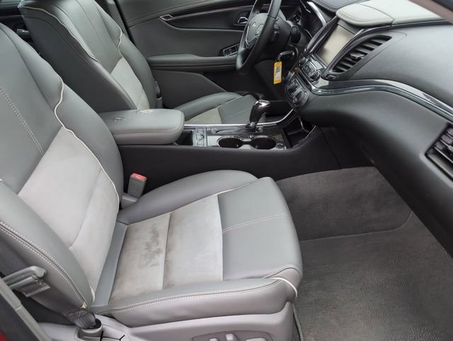 Certified 2015 Chevrolet Impala LT FWD image 26