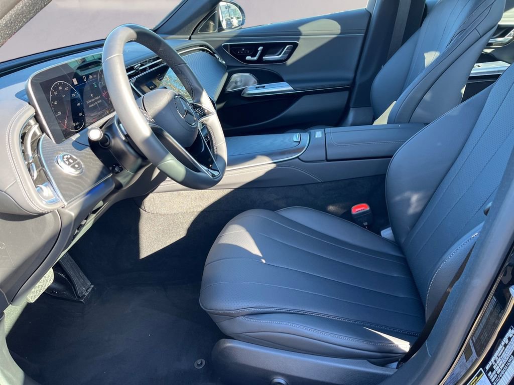 Certified 2025 Mercedes-Benz E 350 4MATIC Sedan image 9