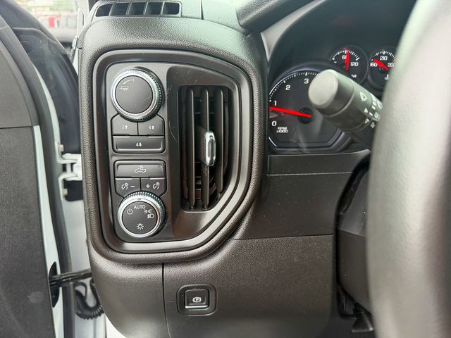 Used 2021 GMC Sierra 2500 4x4 Crew Cab w/ Convenience Package image 23