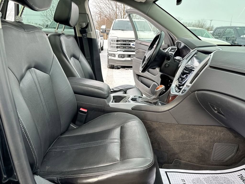 Used 2014 Cadillac SRX Luxury image 22