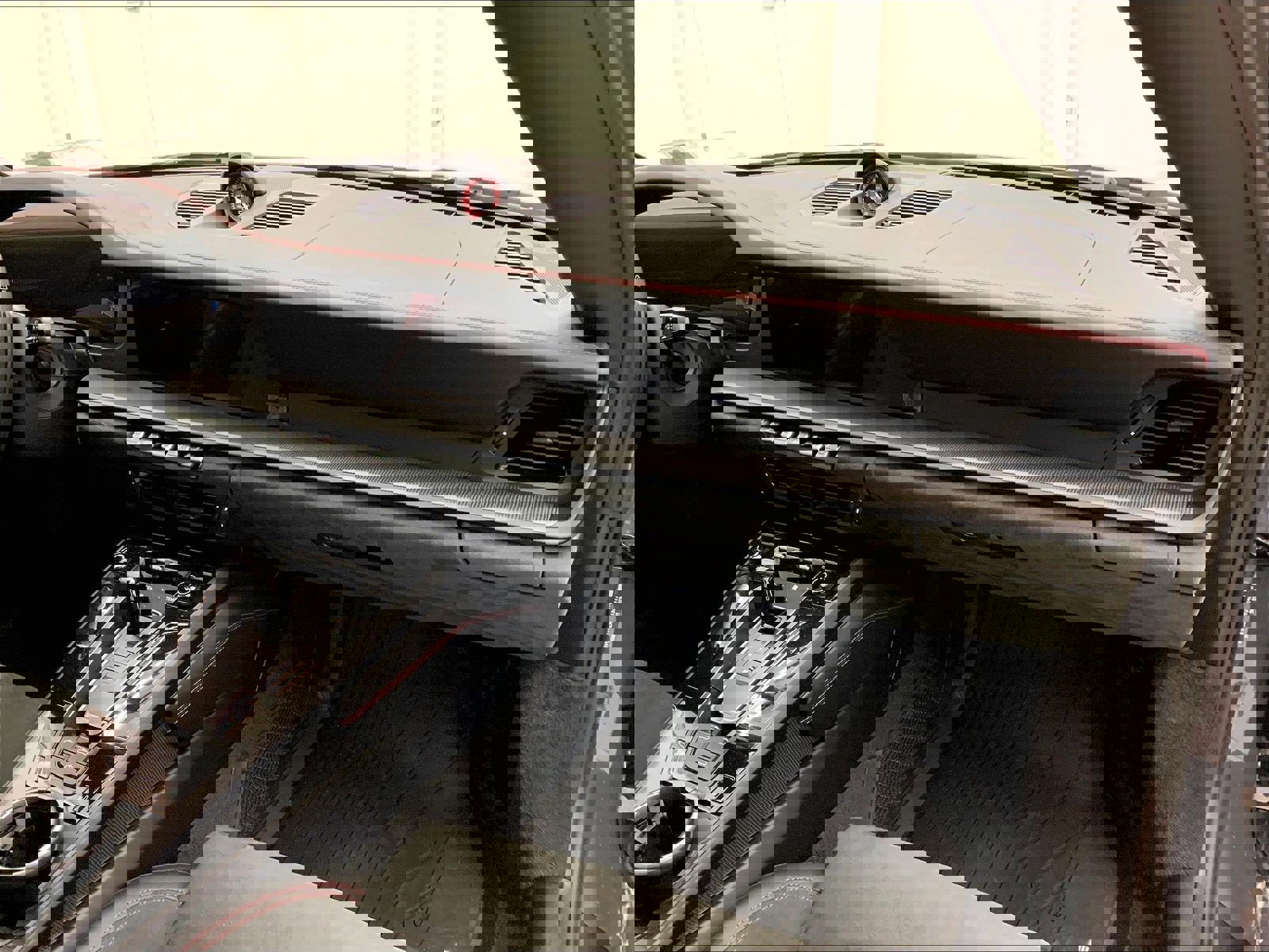 Used 2026 Porsche 911 Carrera 4 GTS AWD/4WD image 21