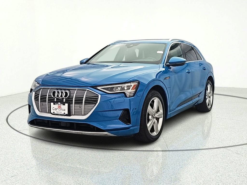 Used 2019 Audi e-tron Premium Plus AWD/4WD image 2