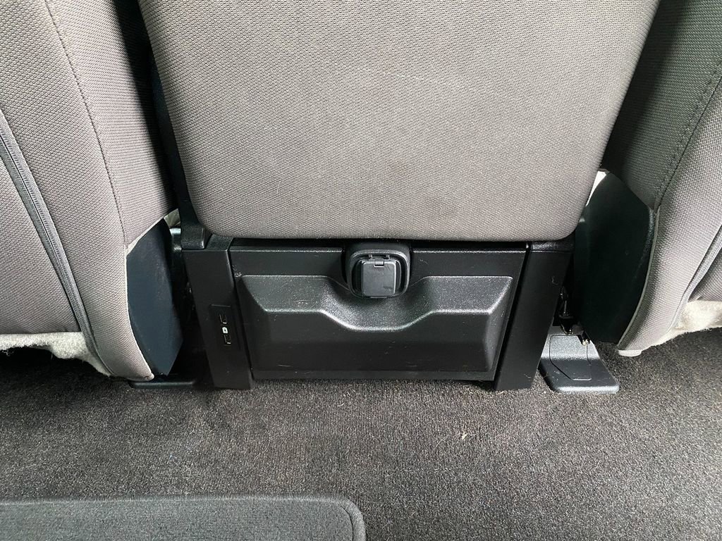 Used 2020 Ford F150 XLT image 27