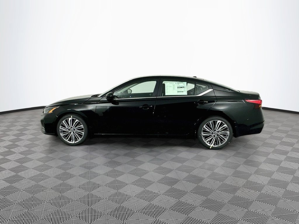 New 2026 Nissan Altima 2.5 SV w/ SV Premium Package FWD image 6