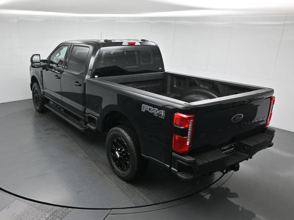 New 2026 Ford F250 Lariat w/ Black Appearance Package AWD/4WD image 41