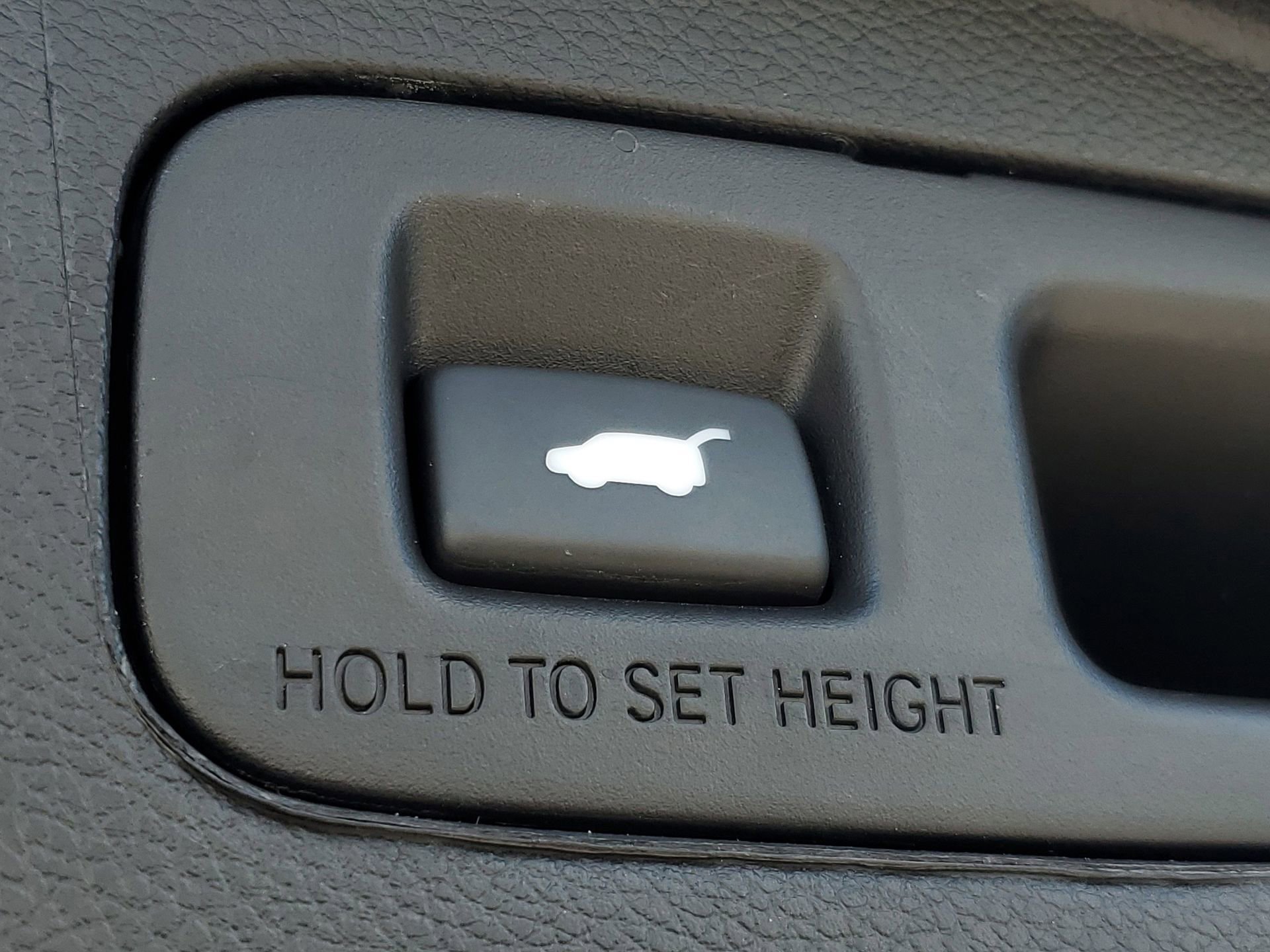 Used 2021 Honda CR-V EX-L image 9