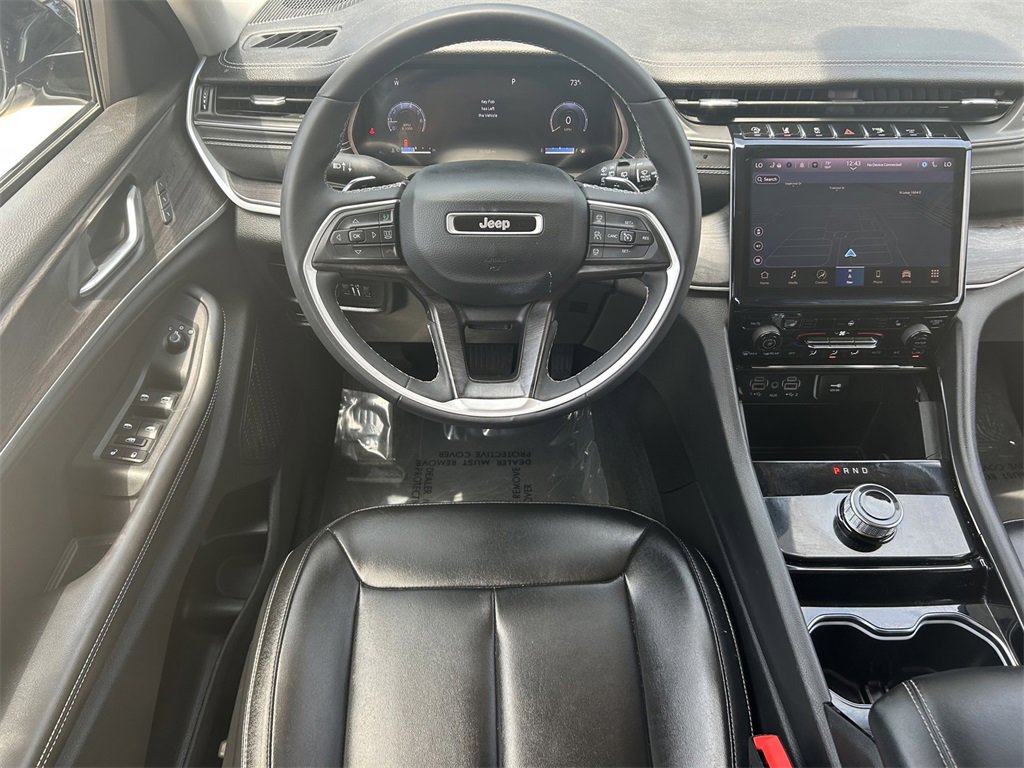 Used 2023 Jeep Grand Cherokee L Limited image 18