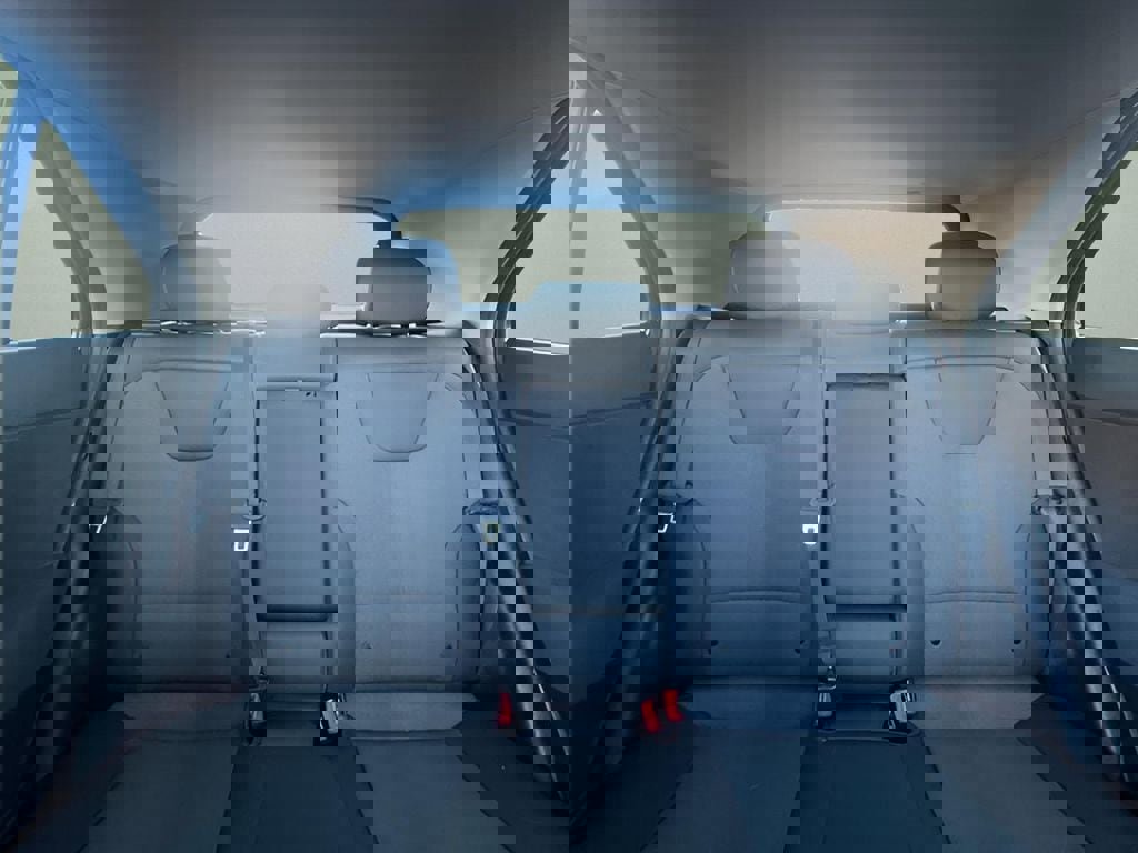 Used 2023 Kia Niro EX Touring image 17