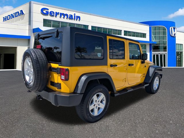 Used 2015 Jeep Wrangler Unlimited Sport w/ Quick Order Package 24S AWD/4WD image 5