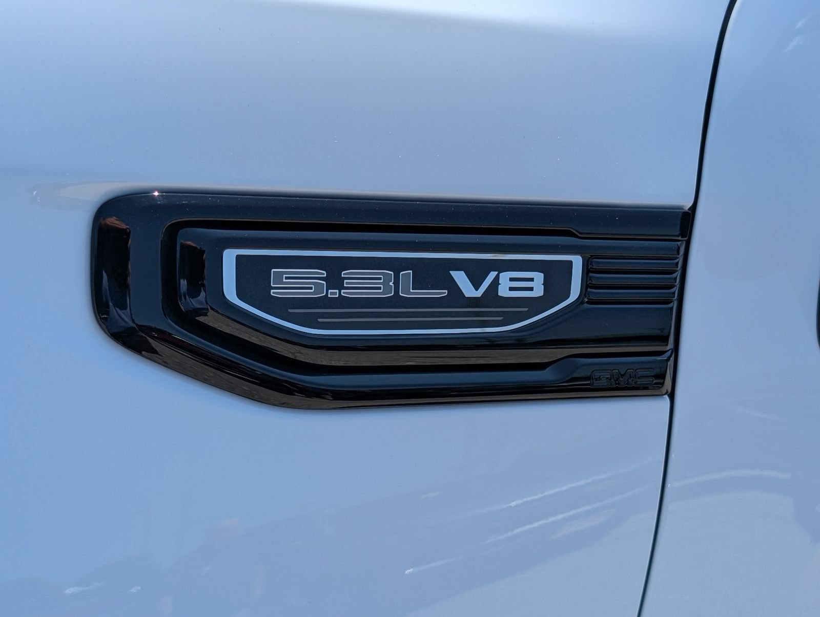 Used 2024 GMC Sierra 1500 Elevation w/ X31 Off-Road Package AWD/4WD image 11