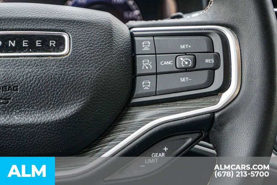 Used 2023 Jeep Wagoneer Series II image 32