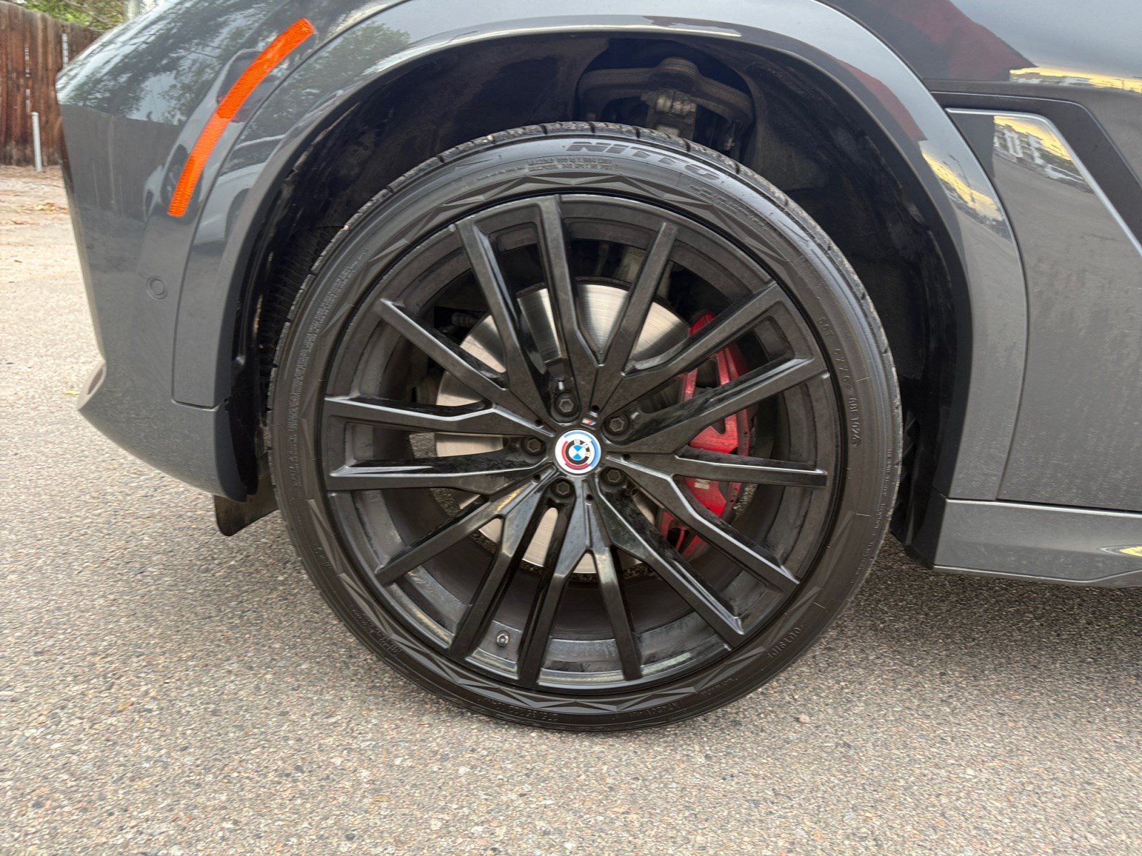 Used 2023 BMW X6 M50i w/ Parking Assistance Package AWD/4WD image 24