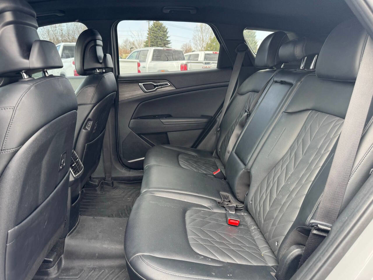 Used 2024 Kia Sportage X-Line w/ X-Line Premium Package image 13