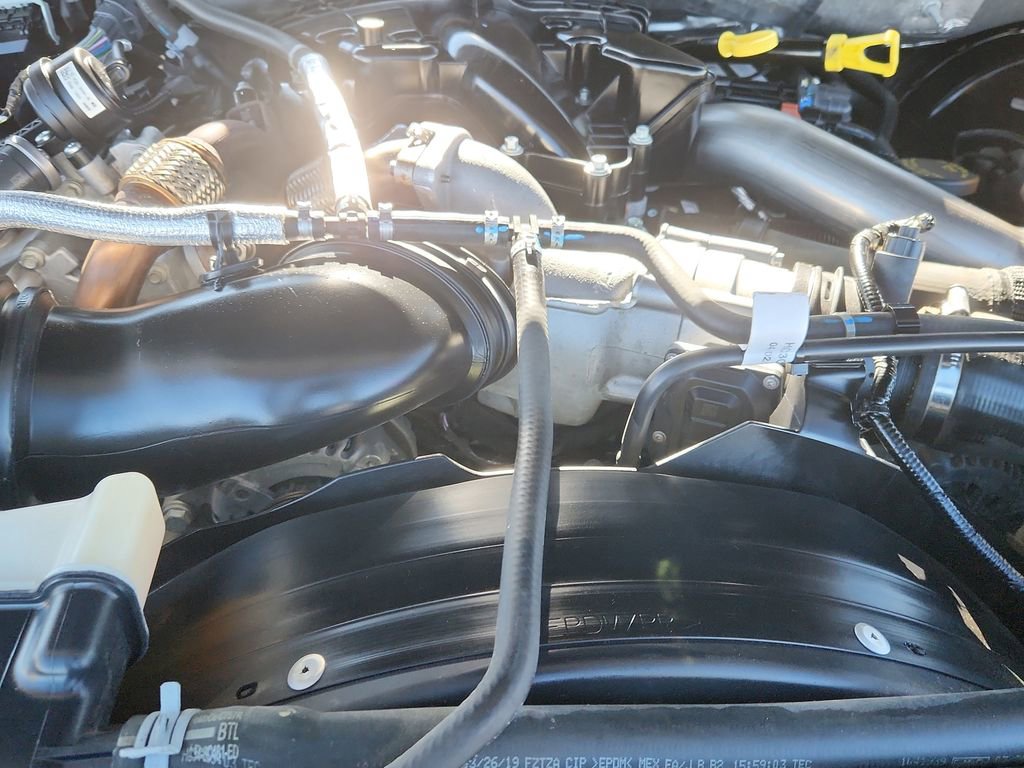 Used 2019 Ford F350 Platinum w/ Platinum Ultimate Package image 18