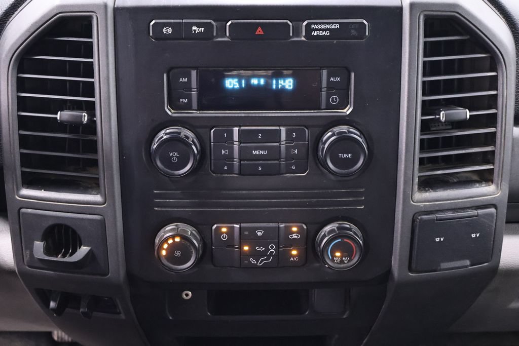 Used 2018 Ford F450 XL AWD/4WD image 23