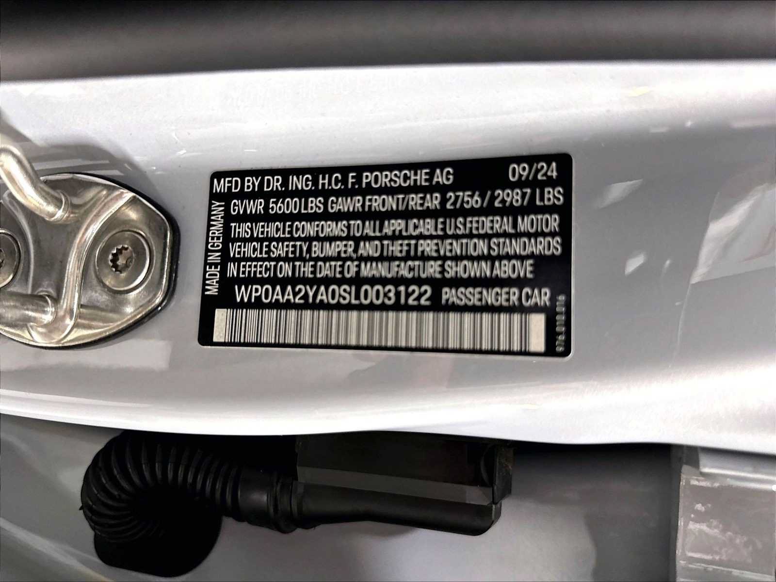 Used 2025 Porsche Panamera 4 AWD/4WD image 34