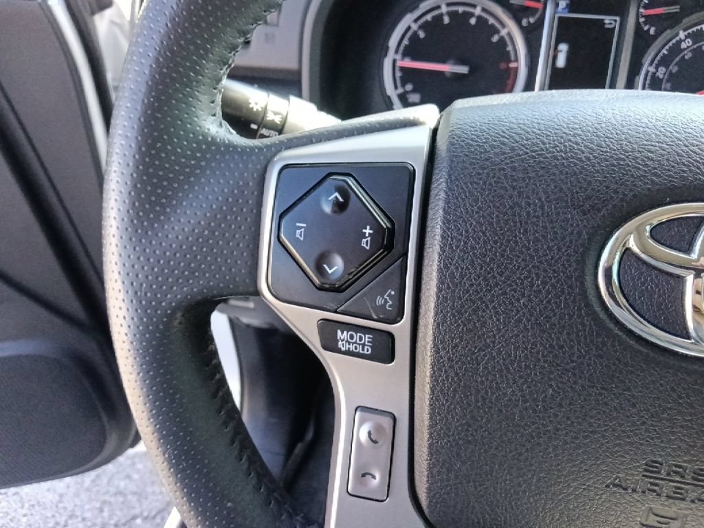 Used 2021 Toyota 4Runner Limited RWD image 19