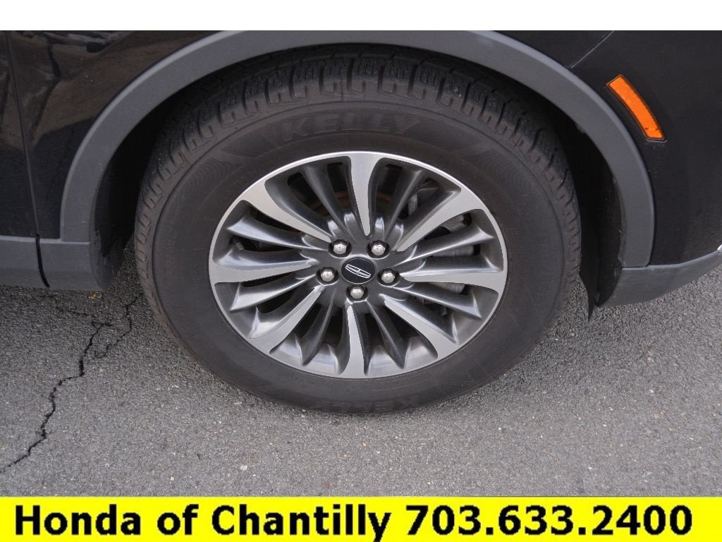 Used 2023 Lincoln Nautilus Reserve AWD/4WD image 44