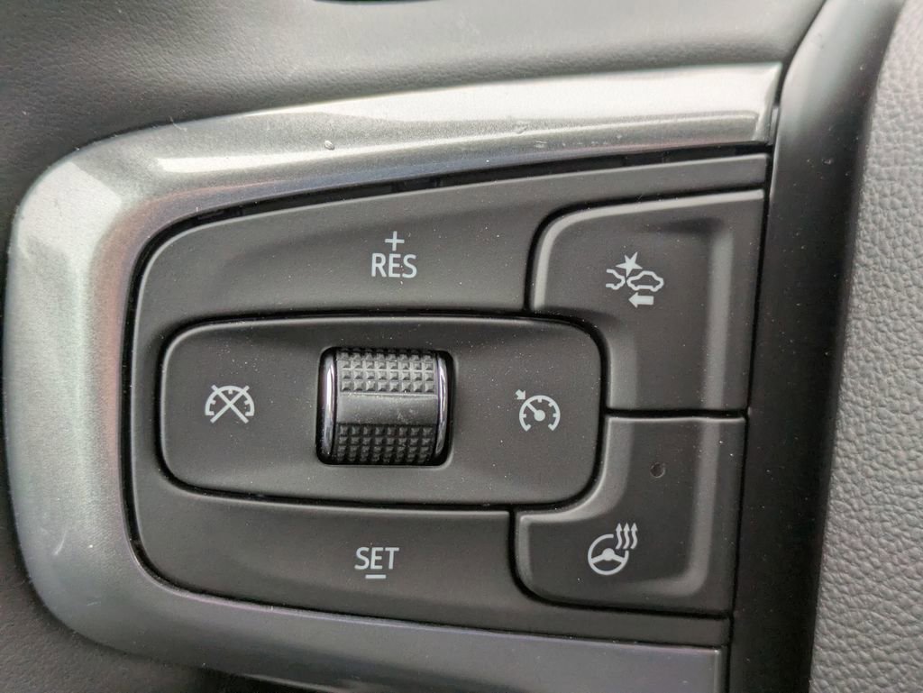 New 2025 Chevrolet Silverado 1500 LT AWD/4WD image 19